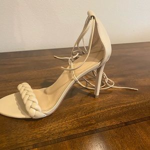 Banana Republic lace up heels size 7